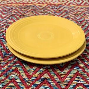 2 Fiestaware VINTAGE 1940’s 9.5" dinner plates